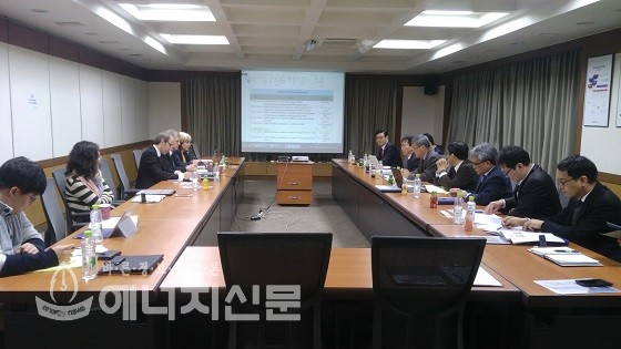  첨부파일  - 40517_23148_2946.jpg